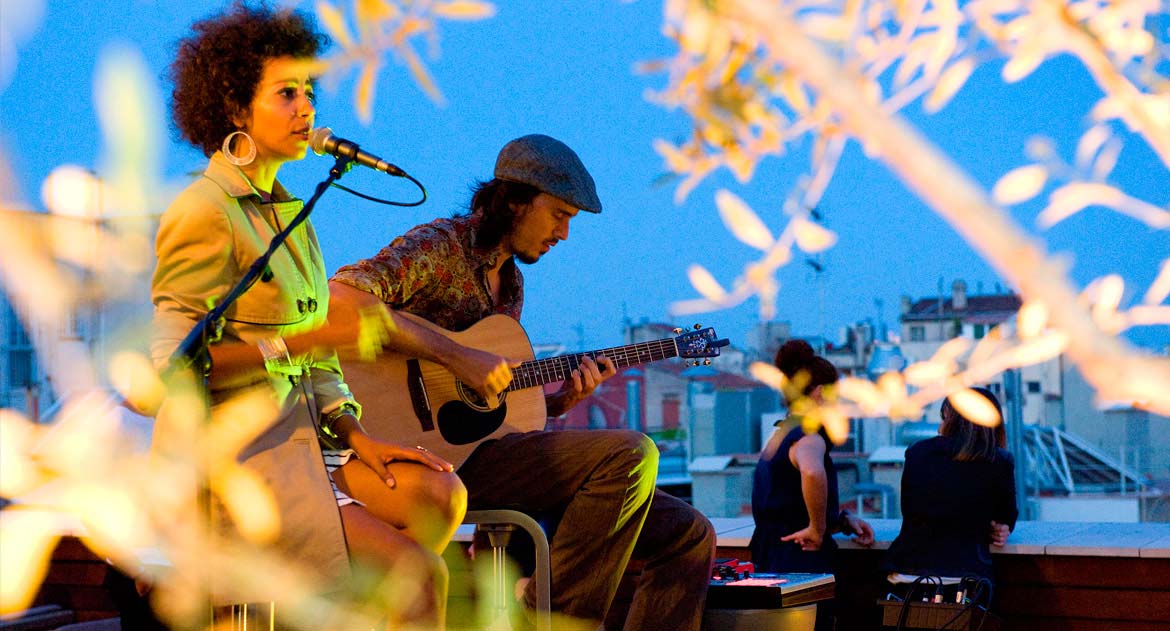 terraza_5 | Hotel Spa en Barcelona | Hotel Omm | Piscina y terraza