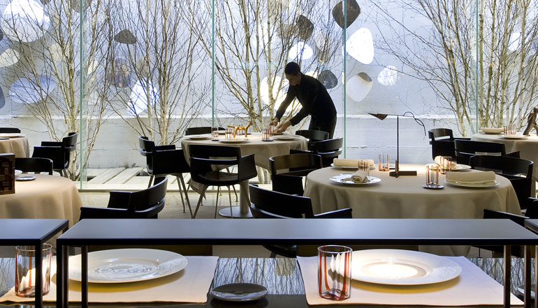 Menú Moo Mediodía: la comida está servida! | Hotel de Cinco Estrellas en Barcelona | Hotel Omm | Whatsup